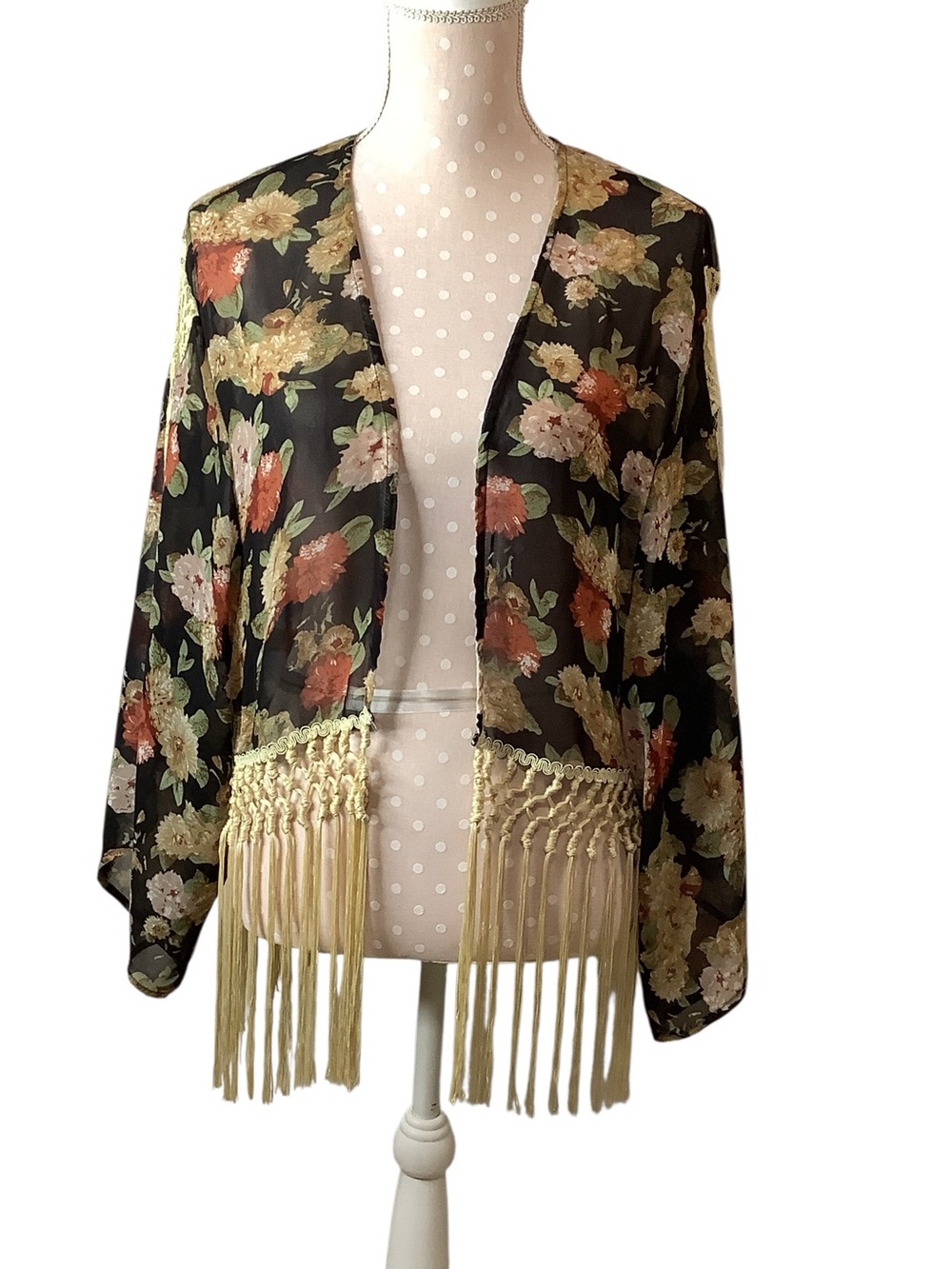 Miss Me Tan Crochet Lace Kimono Size M